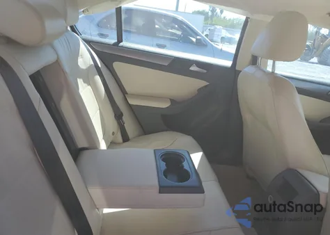 2015 Volkswagen Jetta Tdi from USA, damaged, VIN 3VW3A7AJ5FM291477